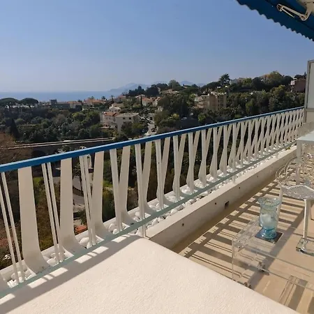Vue * Cannes