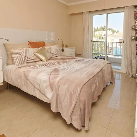 Vue Apartment *
